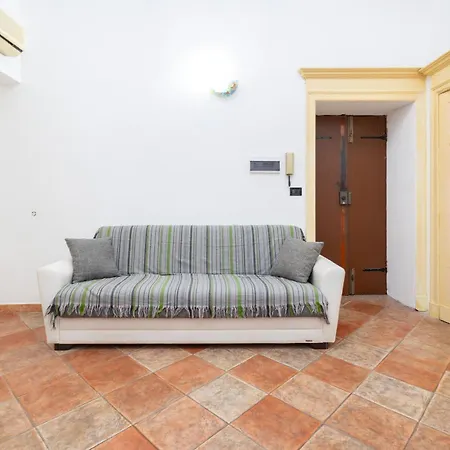 Casa Sironi شقة